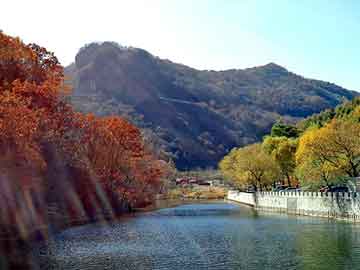 中韓關(guān)系最新動(dòng)態(tài)，深化交流，應(yīng)對(duì)挑戰(zhàn)，共同前行（2017年觀(guān)察）